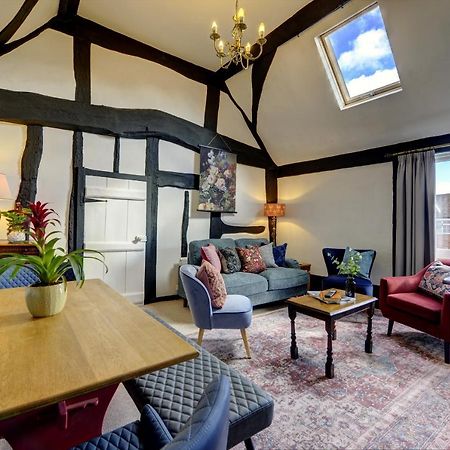 Loft Cottage By Spa Town Property - 2 Bed Tudor Retreat Near To Stratford-Upon-Avon, Warwick & Solihull エクステリア 写真