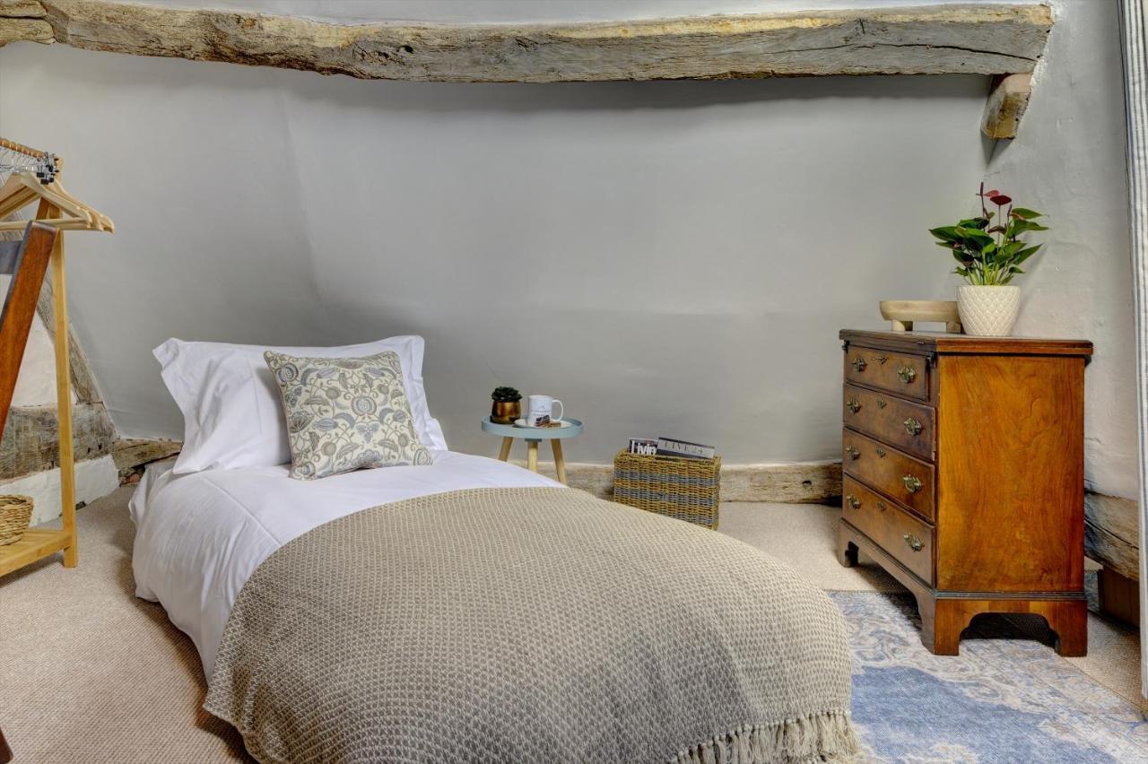 Loft Cottage By Spa Town Property - 2 Bed Tudor Retreat Near To Stratford-Upon-Avon, Warwick & Solihull エクステリア 写真